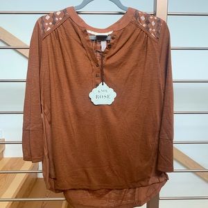 Knox Rose long sleeve